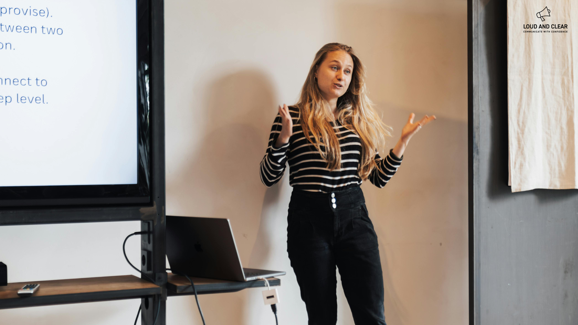 How to Start a Presentation with Impact (Even If You Hate the Spotlight)